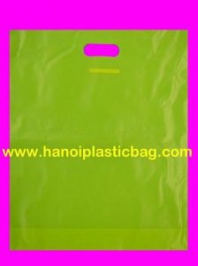 Die cut handle bags with top fold