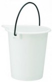 Plastic bucket