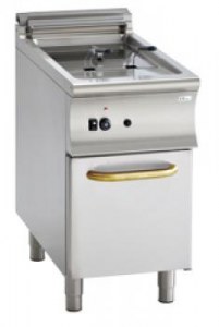 GAS FRYER Cantilever 900