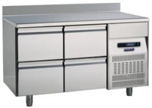 Refrigerated table 700 Four Drawers