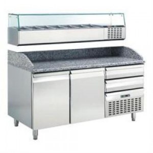 Pizza table for refrigerated display