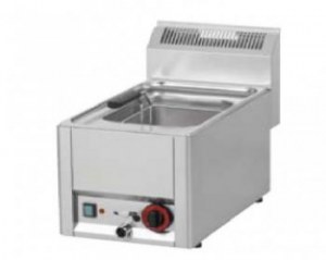 Pasta cooker, electric with outlet