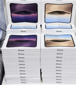 Phone Duo, iPhone 18 Pro Max, iPhone 18 Pro, Apple Watch Ultra 4, Apple Watch Series 12...