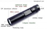 LED diving CREEQ3 flashlight and torch
