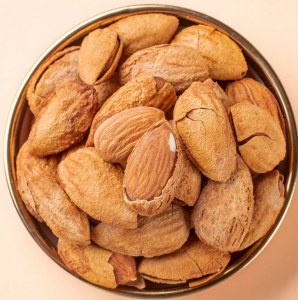 Raw and roasted almond nuts for sale