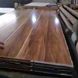 Best quality laminated wooden flooring